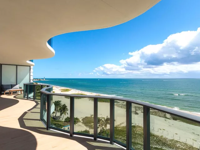 2-bedroom condo for rent in Pompano Beach - 900 N OCEAN Boulevard N 905 - MondialRealty