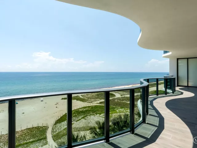 2-bedroom condo for rent in Pompano Beach - 900 N OCEAN Boulevard N 905 - MondialRealty
