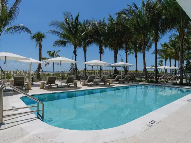 2-bedroom condo for rent in Pompano Beach - 900 N OCEAN Boulevard N 905 - MondialRealty