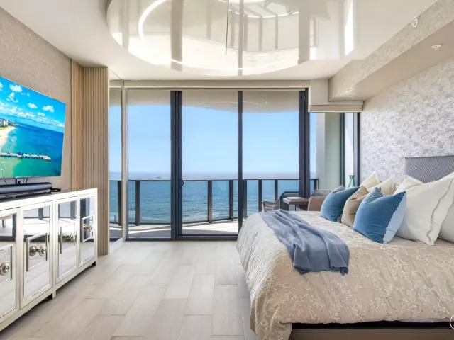 2-bedroom condo for rent in Pompano Beach - 900 N OCEAN Boulevard N 905 - MondialRealty