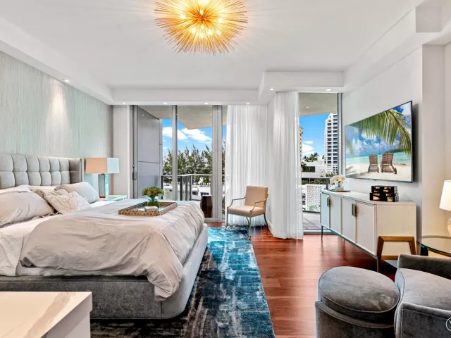 3-bedroom condo for sale in Fort Lauderdale - 701 N FORT LAUDERDALE BEACH Boulevard 405 - MondialRealty