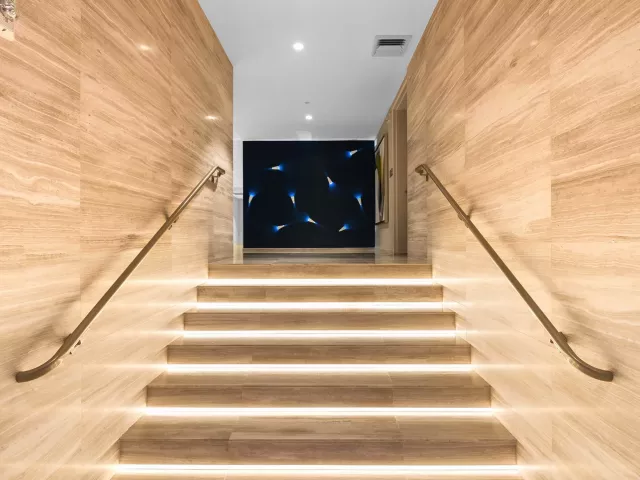 3-bedroom condo for sale in Fort Lauderdale - 701 N FORT LAUDERDALE BEACH Boulevard 405 - MondialRealty