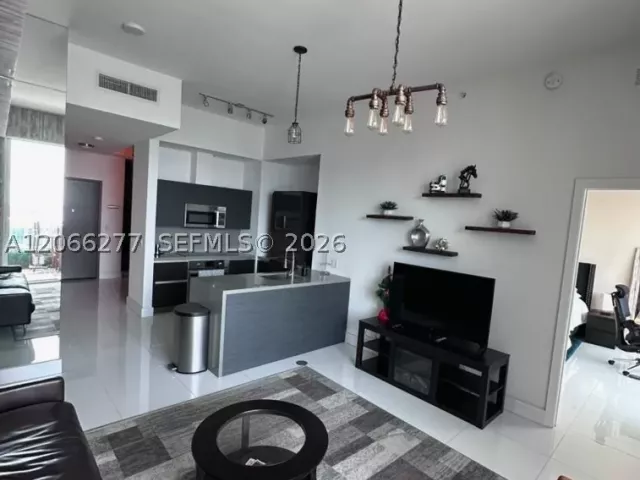 1-bedroom condo for sale in Miami - 1080 Brickell Ave 4202 - MondialRealty