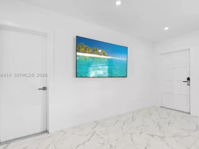 4-bedroom home for rent in Boca Raton - 669 NW 15th Ave 0 - MondialRealty