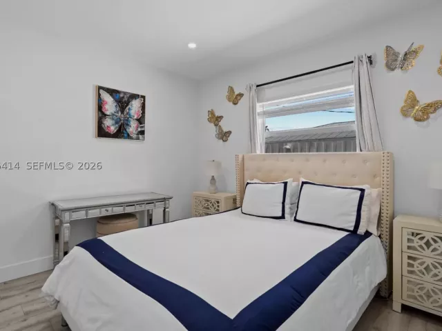 4-bedroom home for rent in Boca Raton - 669 NW 15th Ave 0 - MondialRealty
