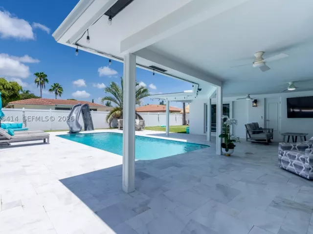 4-bedroom home for rent in Boca Raton - 669 NW 15th Ave 0 - MondialRealty