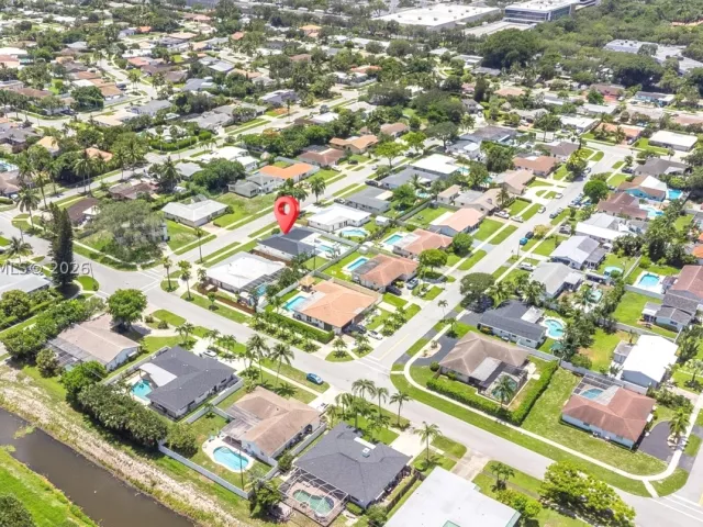 4-bedroom home for rent in Boca Raton - 669 NW 15th Ave 0 - MondialRealty