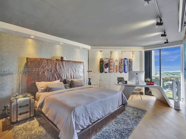 2-bedroom condo for rent in Aventura - 3610 Yacht Club Dr 1206 - MondialRealty