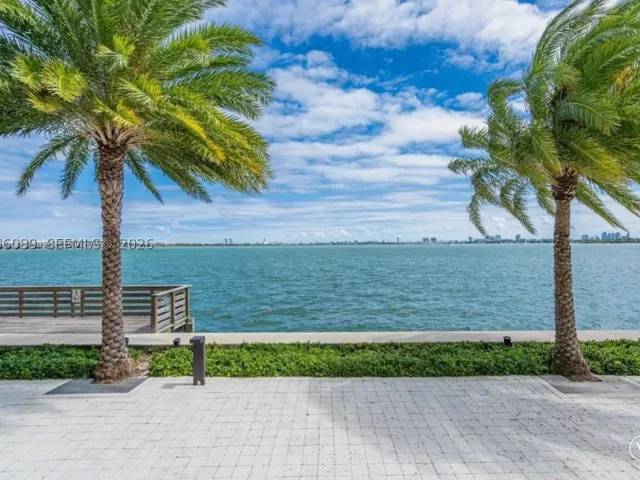 1-bedroom condo for rent in Miami - 2900 NE 7th Ave 1908 - MondialRealty