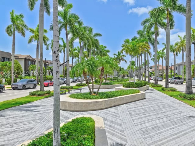 3-bedroom home for rent in Doral - 8217 NW 46th St - MondialRealty