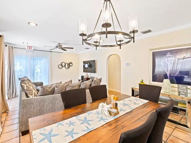 4-bedroom home for sale in West Palm Beach - 400 45TH Street - MondialRealty