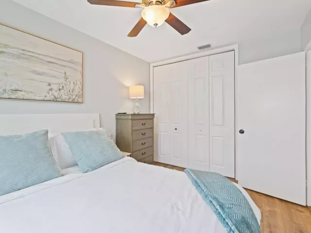 4-bedroom home for sale in West Palm Beach - 400 45TH Street - MondialRealty