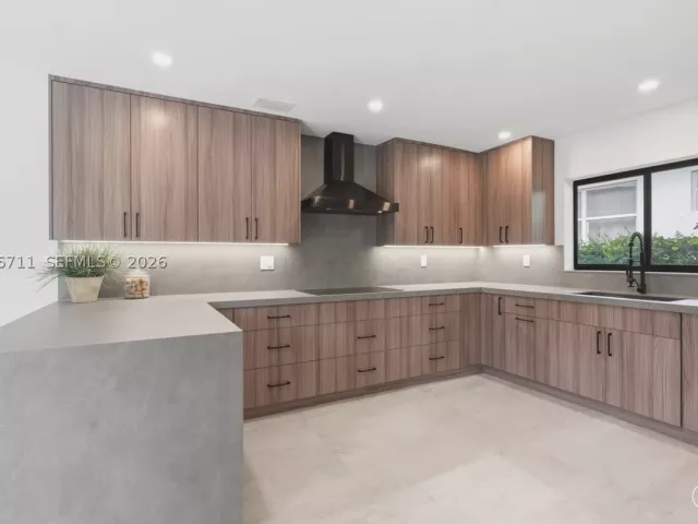 3-bedroom home for rent in Miami - 1215 NE 110th St - MondialRealty