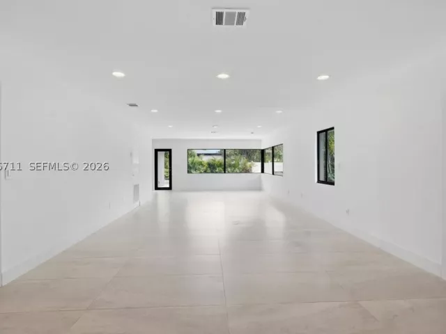 3-bedroom home for rent in Miami - 1215 NE 110th St - MondialRealty