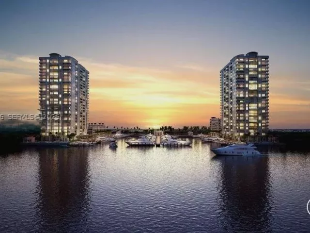 2-bedroom condo for sale in North Miami Beach - 17301 Biscayne Blvd 1004 - MondialRealty