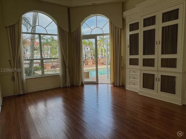 4-bedroom home for rent in Hollywood - 891 Captiva Dr - MondialRealty