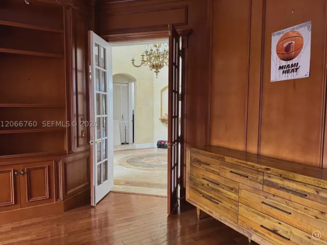4-bedroom home for rent in Hollywood - 891 Captiva Dr - MondialRealty