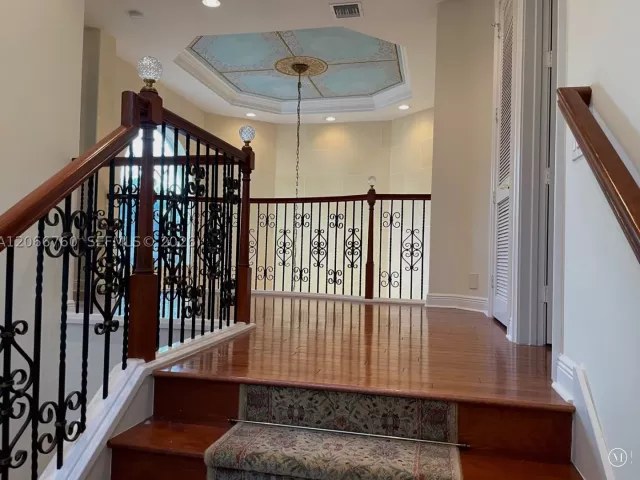 4-bedroom home for rent in Hollywood - 891 Captiva Dr - MondialRealty