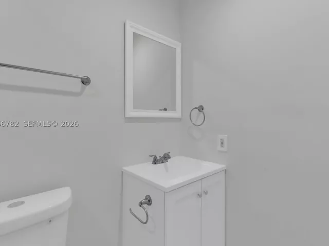 3-bedroom home for rent in Miami - 14480 SW 115th Ter 0 - MondialRealty