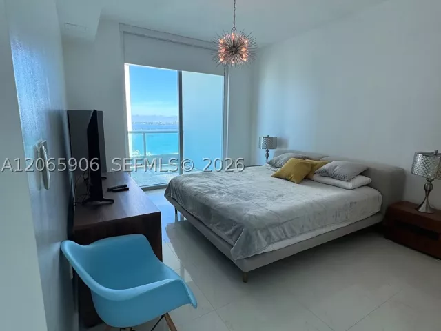 2-bedroom condo for rent in Miami - 900 Biscayne Blvd 4410 - MondialRealty