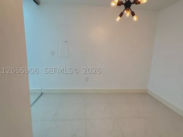 2-bedroom condo for rent in Miami - 900 Biscayne Blvd 4410 - MondialRealty