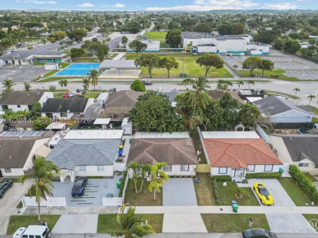 3-bedroom home for sale in Homestead - 28901 SW 150th PL - MondialRealty