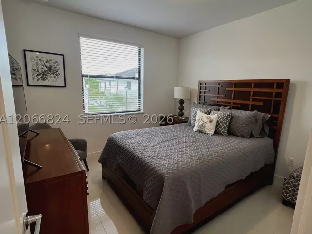4-bedroom home for rent in Miami - 11745 SW 106th Ter 11745 - MondialRealty