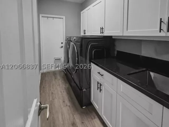 5-bedroom home for rent in Doral - 7317 NW 107th Pl N/A - MondialRealty
