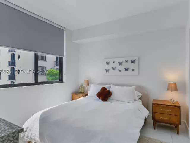 1-bedroom condo for rent in Coral Gables - 301 Altara Ave 630 - MondialRealty