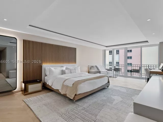 3-bedroom condo for rent in Key Biscayne - 881 Ocean Dr 11H - MondialRealty