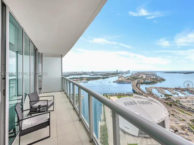 1-bedroom condo for rent in Miami -  - MondialRealty