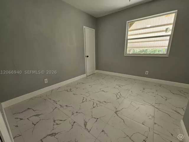4-bedroom home for rent in North Miami Beach - 1929 NE 176th St - MondialRealty