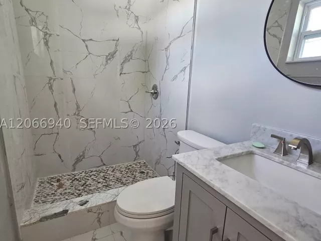 4-bedroom home for rent in North Miami Beach - 1929 NE 176th St - MondialRealty