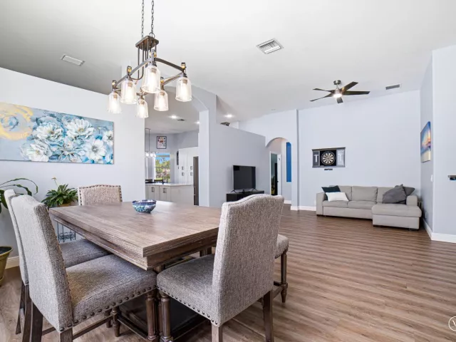 3-bedroom home for sale in Delray Beach - 7272 Demedici Circle - MondialRealty