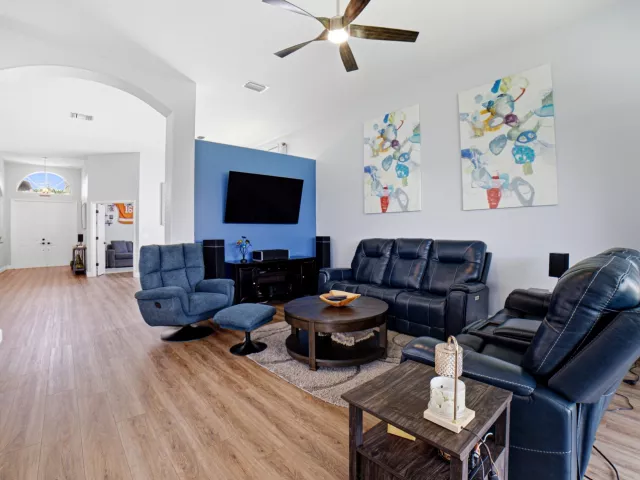 3-bedroom home for sale in Delray Beach - 7272 Demedici Circle - MondialRealty