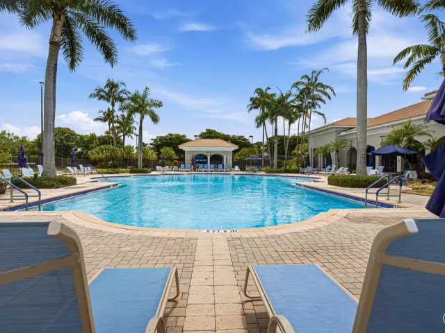 3-bedroom home for sale in Delray Beach - 7272 Demedici Circle - MondialRealty