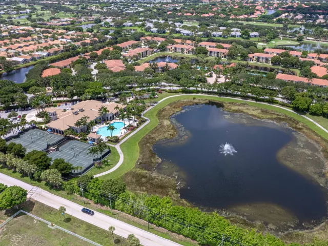3-bedroom home for sale in Delray Beach - 7272 Demedici Circle - MondialRealty
