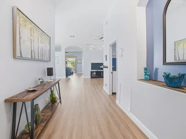 3-bedroom home for sale in Delray Beach - 7272 Demedici Circle - MondialRealty