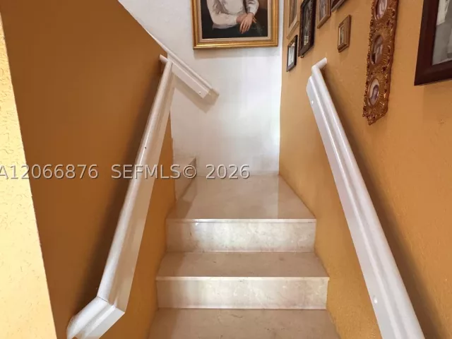 3-bedroom home for sale in Miami - 16261 SW 101st Ter - MondialRealty