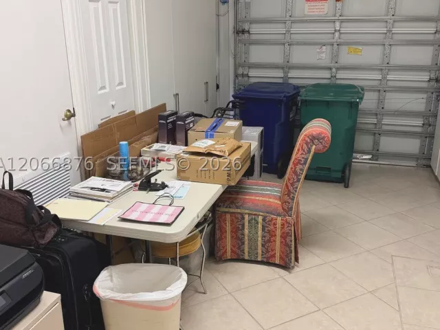 3-bedroom home for sale in Miami - 16261 SW 101st Ter - MondialRealty