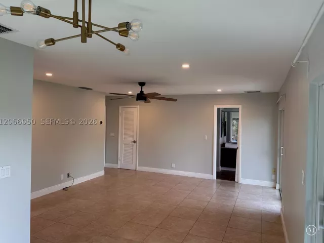 4-bedroom home for rent in Cooper City - 11907 Jennifer Way 1 - MondialRealty