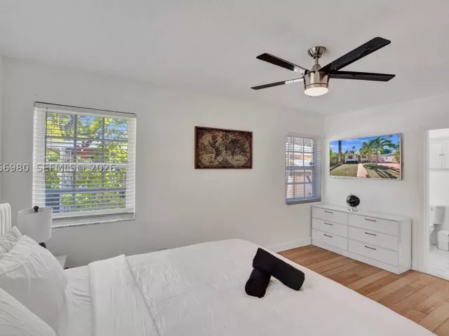 3-bedroom home for sale in Miami - 130 NE 49th St - MondialRealty