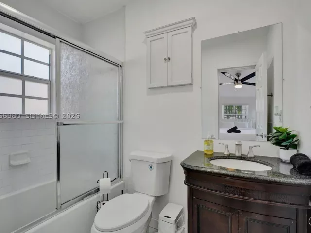 3-bedroom home for sale in Miami - 130 NE 49th St - MondialRealty