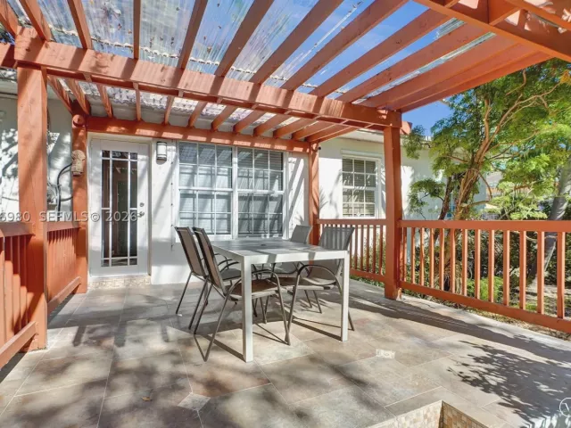 3-bedroom home for sale in Miami - 130 NE 49th St - MondialRealty