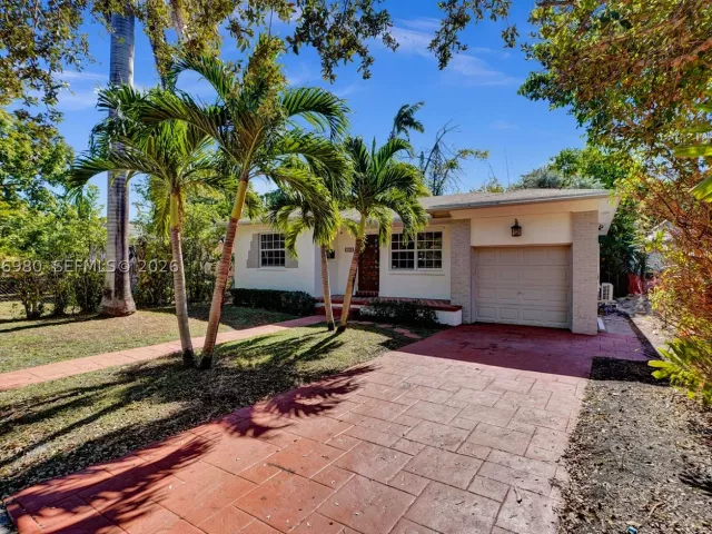 3-bedroom home for sale in Miami - 130 NE 49th St - MondialRealty