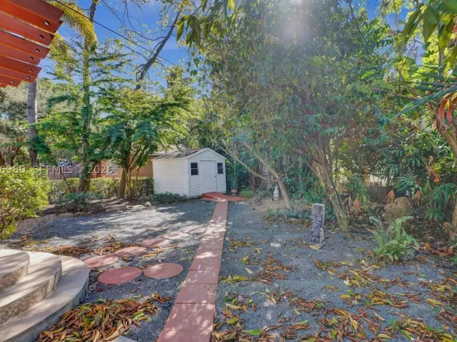 3-bedroom home for sale in Miami - 130 NE 49th St - MondialRealty