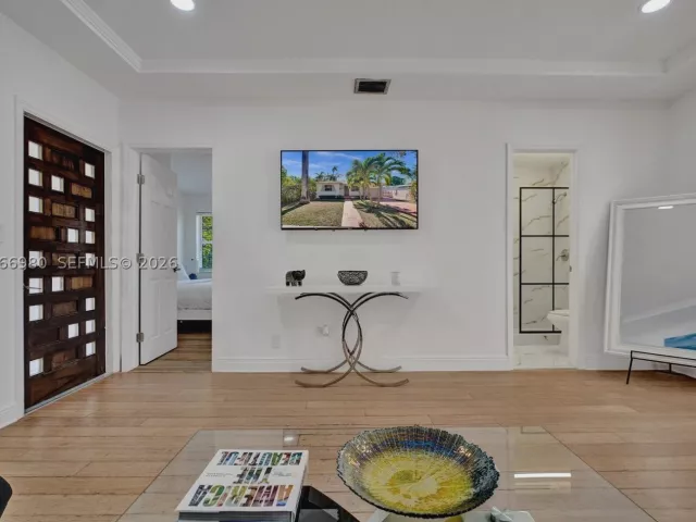 3-bedroom home for sale in Miami - 130 NE 49th St - MondialRealty