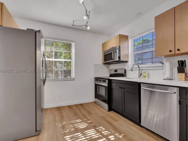 3-bedroom home for sale in Miami - 130 NE 49th St - MondialRealty