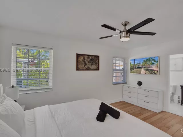 3-bedroom home for sale in Miami - 130 NE 49th St - MondialRealty
