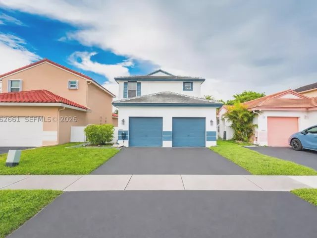 3-bedroom home for rent in Pembroke Pines - 18451 NW 22nd St - MondialRealty